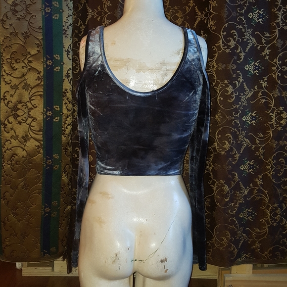 2/$20 UO Icy Blue Grey Velvet Crop Top Long Sleeve Shirt - Picture 6 of 11